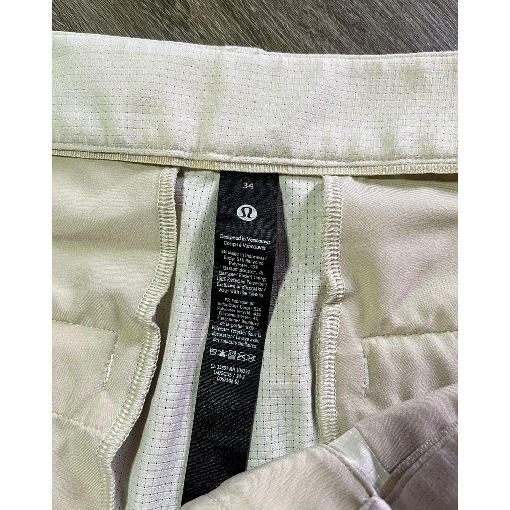 Lululemon Shorts Mens 34 Beige Check Chino Microfiber Stretch Casual Pockets - Picture 2 of 7